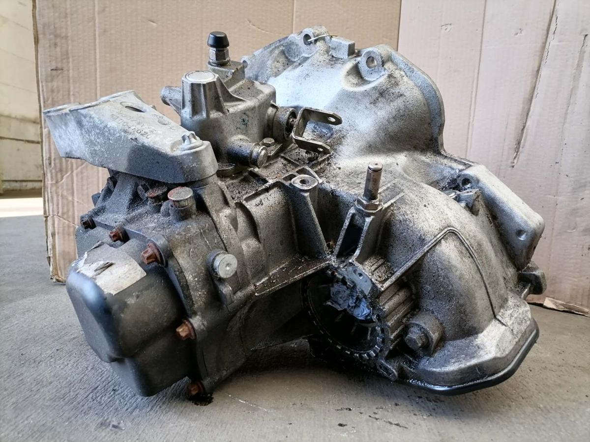 Opel Astra H original 5 Gang Schaltgetriebe F13 1.4 66kw Bj.2009